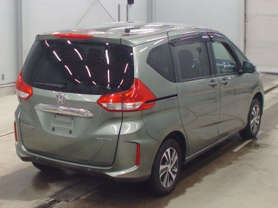 HONDA FREED HYBRID