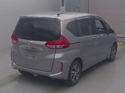 HONDA FREED + HYBRID