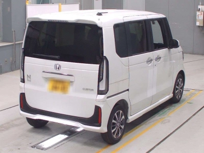 HONDA N BOX CUSTOM