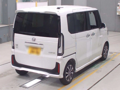HONDA N BOX CUSTOM