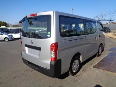 NISSAN NV350 CARAVAN