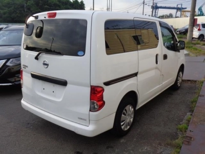NISSAN NV200 VANETTE VAN