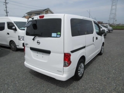 NISSAN NV200 VANETTE VAN