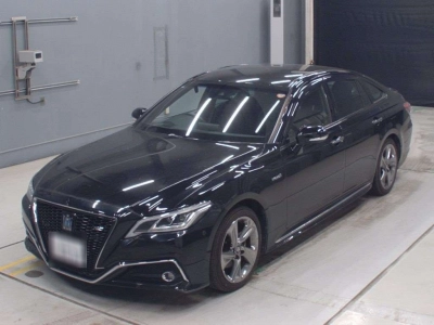 TOYOTA CROWN HYBRID