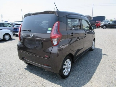 NISSAN DAYZ