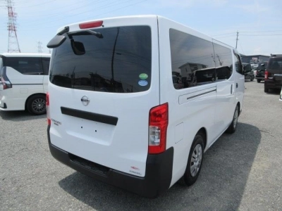 NISSAN NV350 CARAVAN