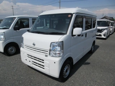 NISSAN NV100 CLIPPER