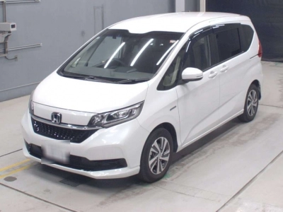 HONDA FREED + HYBRID