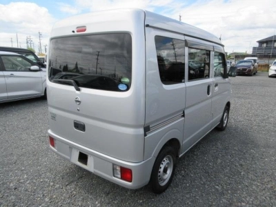 NISSAN NV100 CLIPPER