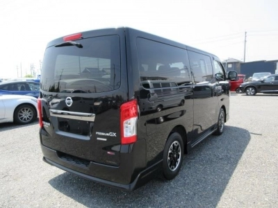 NISSAN NV350 CARAVAN