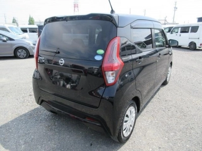 NISSAN DAYZ
