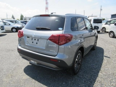 SUZUKI ESCUDO