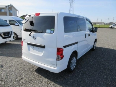 NISSAN NV200 VANETTE VAN