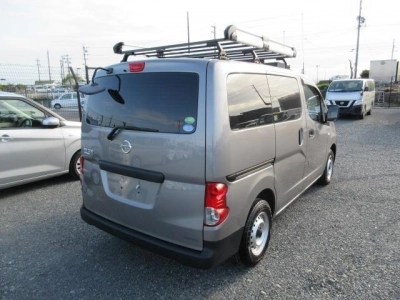 NISSAN NV200 VANETTE VAN
