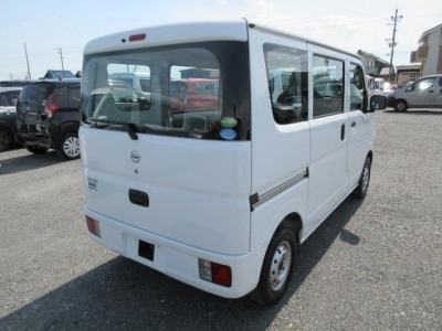 NISSAN NV100 CLIPPER