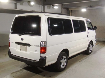 TOYOTA HIACE WAGON