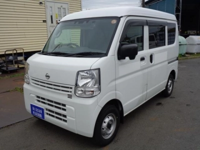 NISSAN NV100 CLIPPER