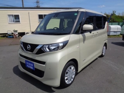 NISSAN ROOX