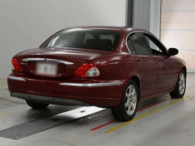 JAGUAR X TYPE