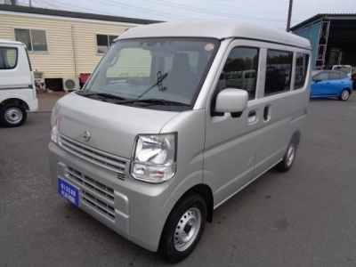 NISSAN NV100 CLIPPER