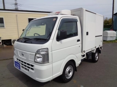 NISSAN NT100 CLIPPER