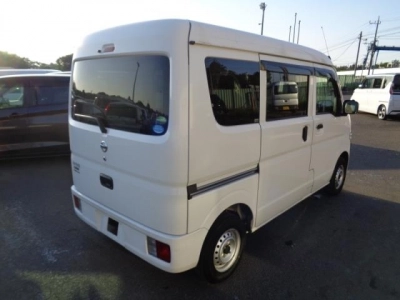 NISSAN NV100 CLIPPER