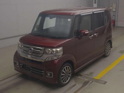 HONDA N BOX CUSTOM