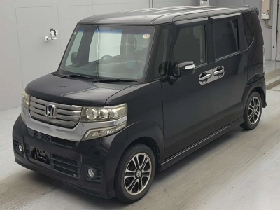 HONDA N BOX CUSTOM