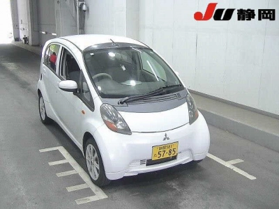 MITSUBISHI I