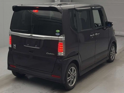 HONDA N BOX CUSTOM