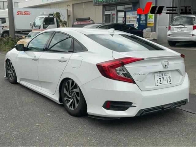 HONDA CIVIC