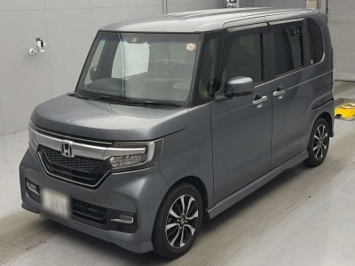 HONDA N BOX CUSTOM