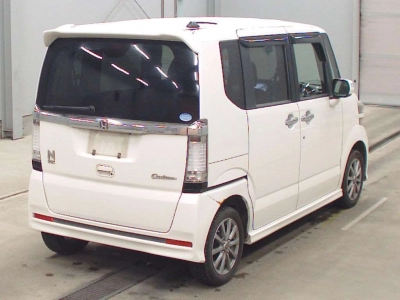 HONDA N BOX CUSTOM