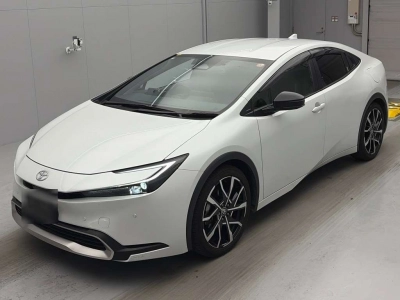TOYOTA PRIUS PHV