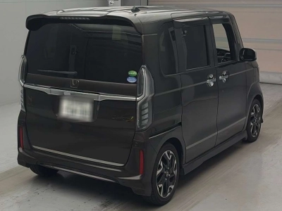 HONDA N BOX CUSTOM