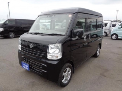 NISSAN CLIPPER VAN