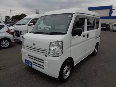 NISSAN CLIPPER VAN