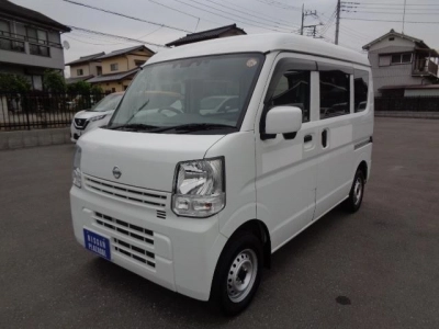 NISSAN CLIPPER VAN