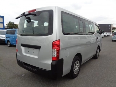 NISSAN CARAVAN WAGON