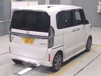 HONDA N BOX CUSTOM