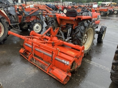KUBOTA KUBOTA