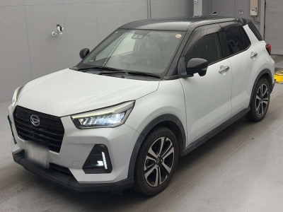 DAIHATSU ROCKY