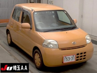 DAIHATSU ESSE