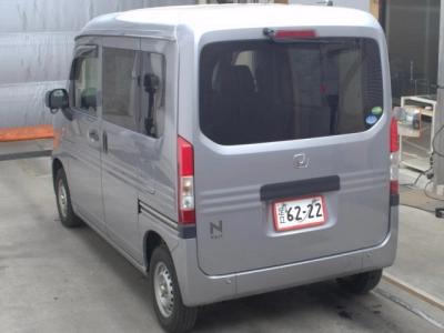 HONDA N-VAN