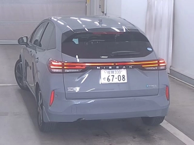 NISSAN AURA