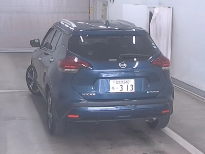 NISSAN KICKS
