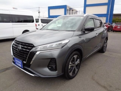 NISSAN KICKS
