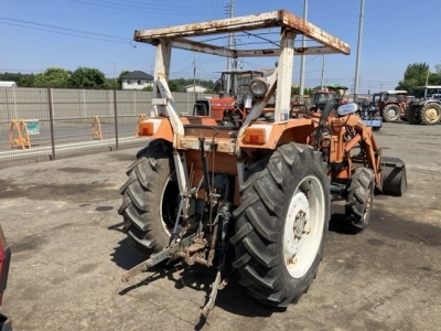 KUBOTA KUBOTA
