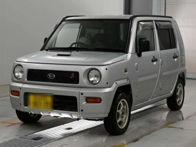 DAIHATSU NAKED