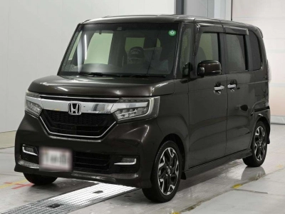 HONDA N BOX CUSTOM